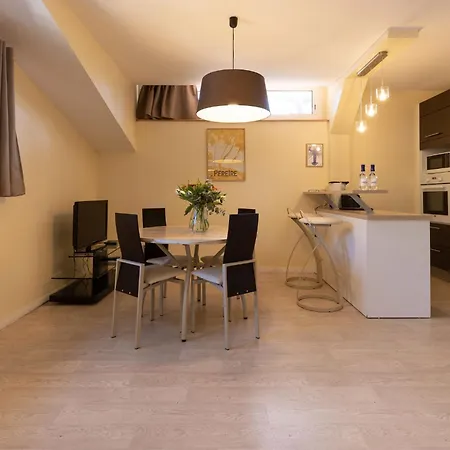 Maminotte 아파트호텔 라테스트드뷔크