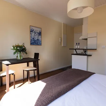 Maminotte 라테스트드뷔크