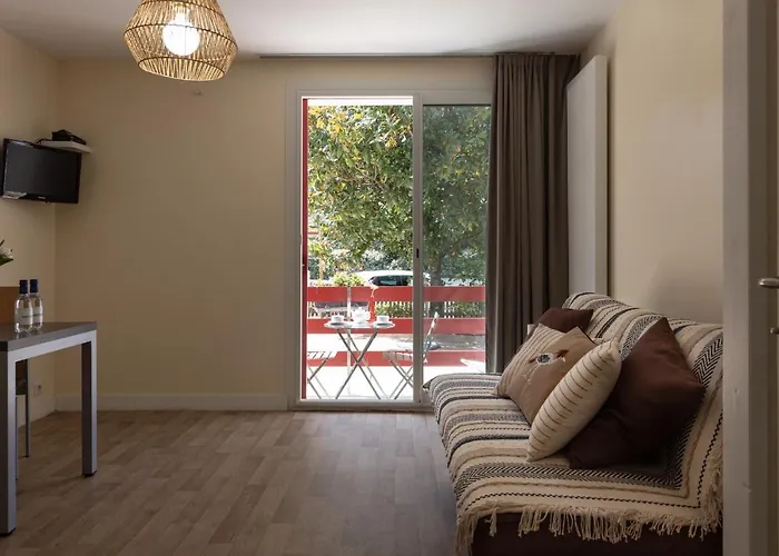 Maminotte Lägenhetshotell